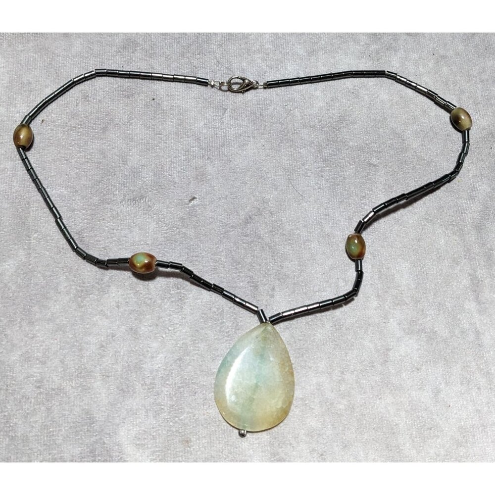 Hematite Agate Teardrop Necklace - image 6